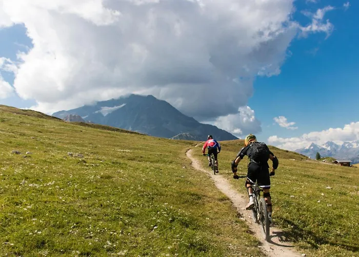 Holiday home Carina - Superbe A 5 Min Des Telecabines *